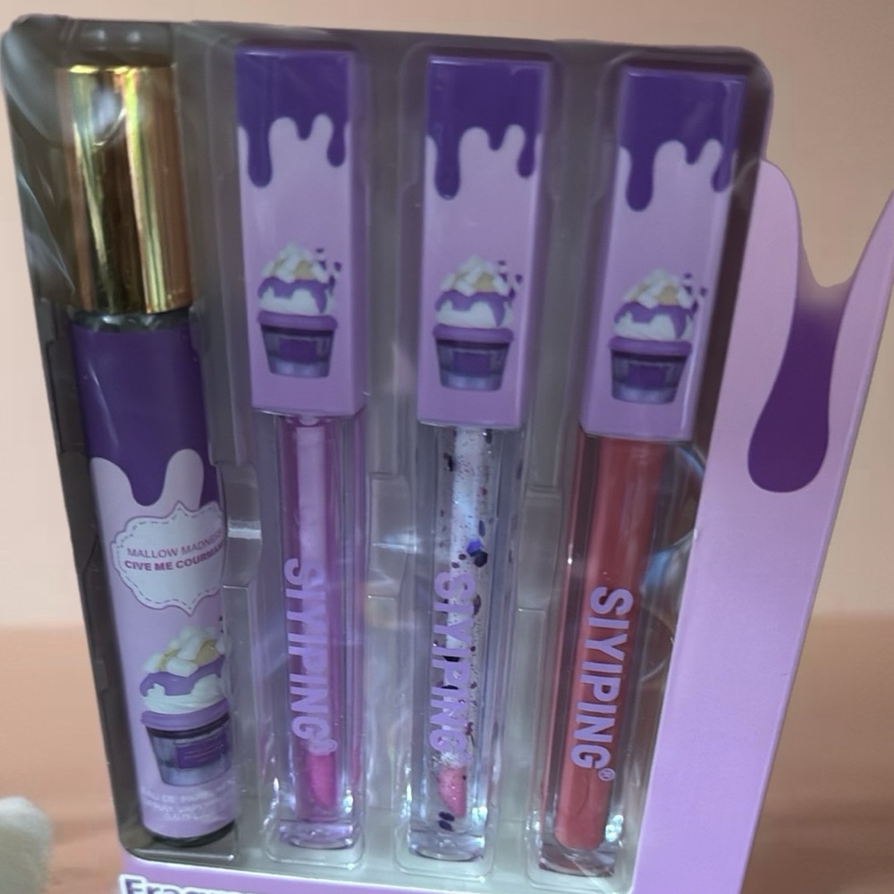 Purple Lip Gloss Set